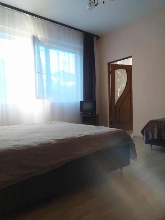 Guest House Zvanba Gagra Eksteriør billede