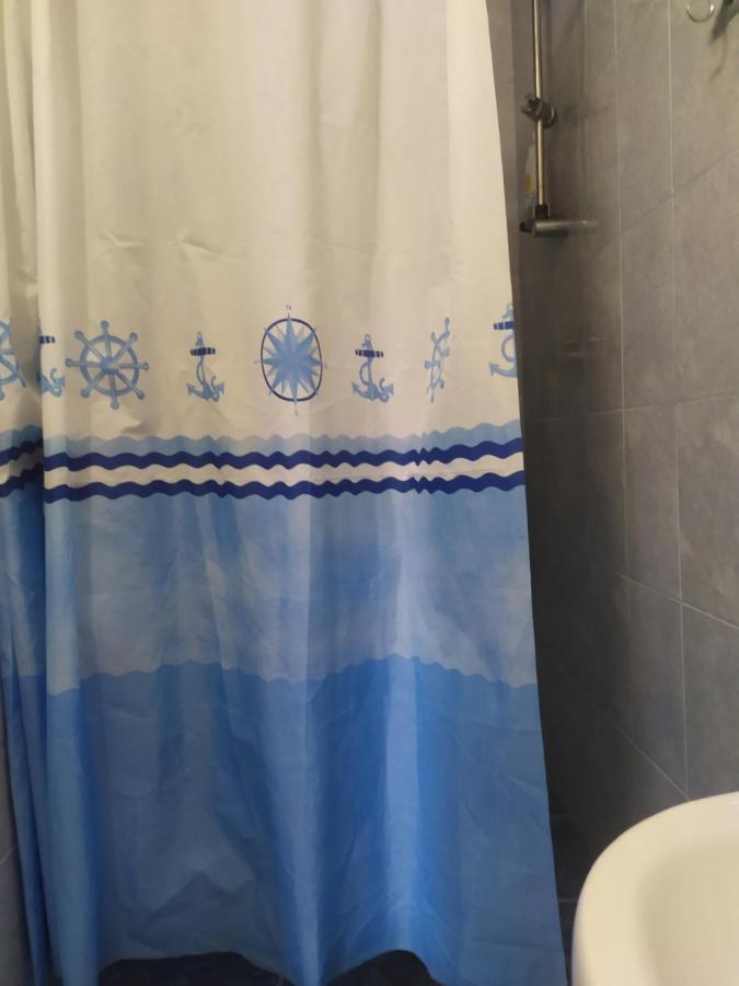Guest House Zvanba Gagra Eksteriør billede