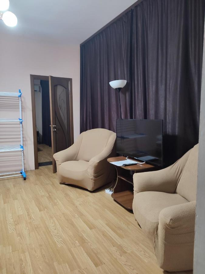 Guest House Zvanba Gagra Eksteriør billede